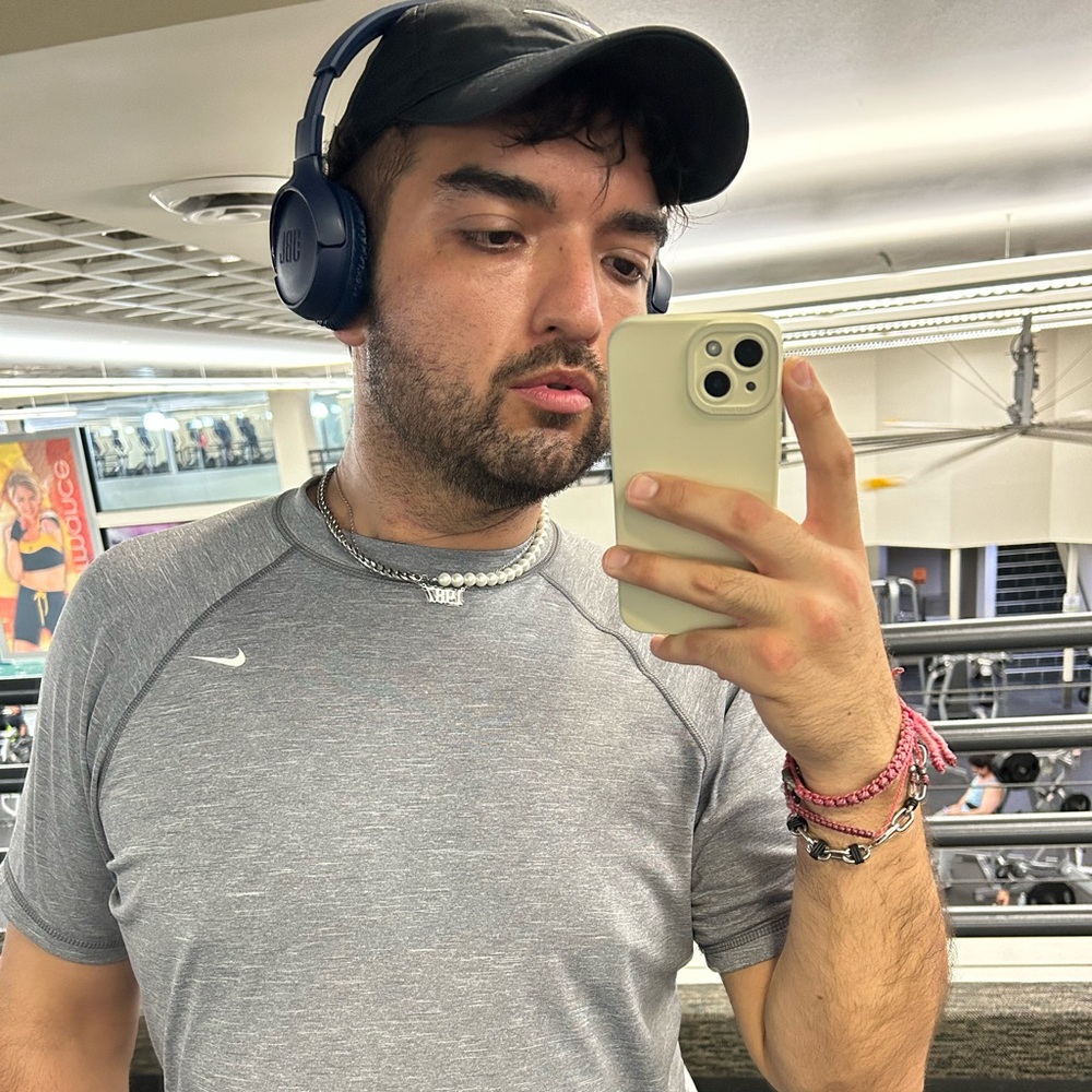 Meet your Posher, Jesse